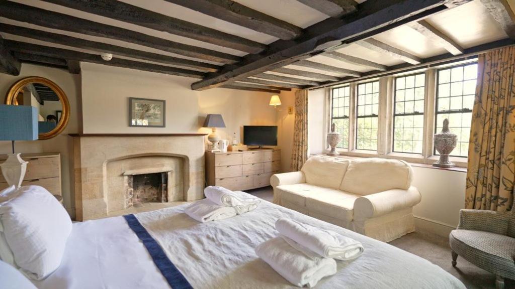 Hotel The Crown At Shipton Shipton under Wychwood Exterior foto